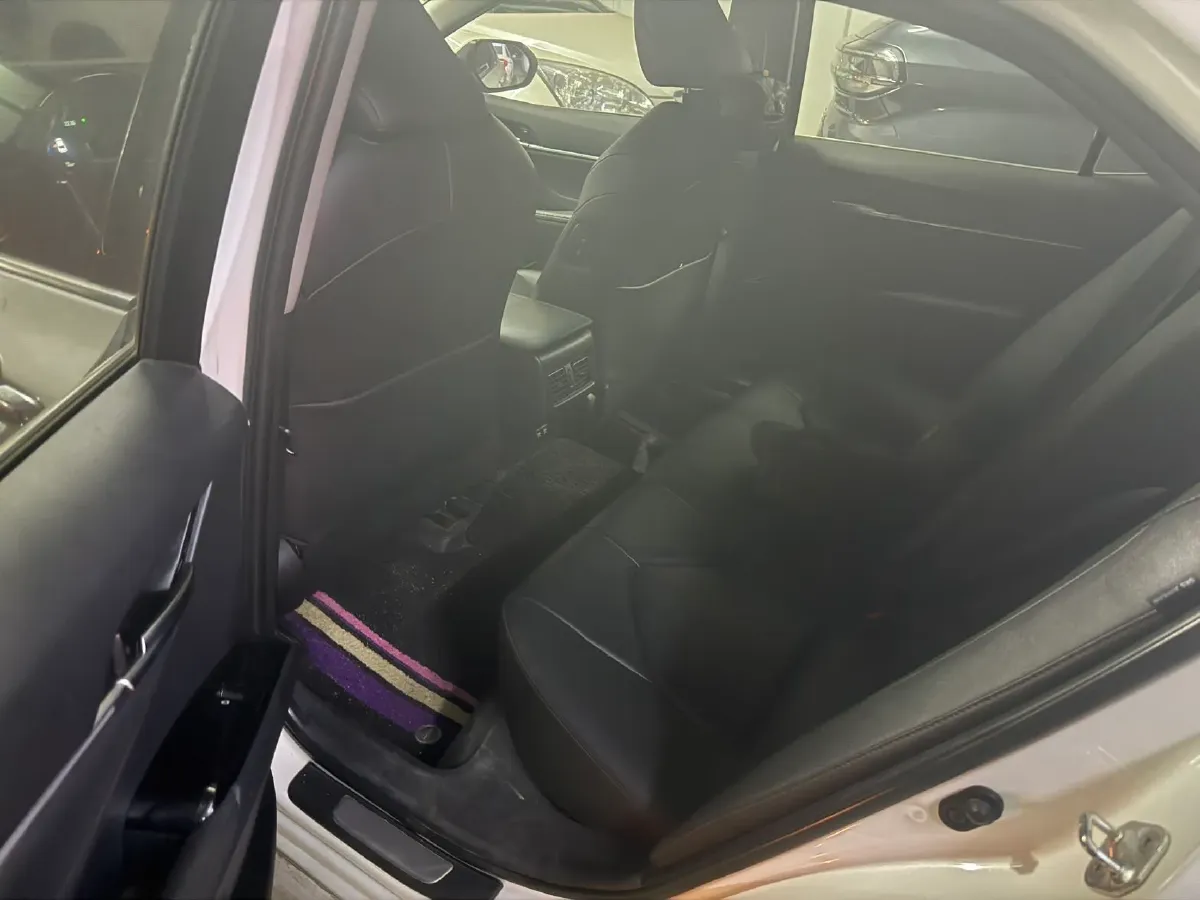 2019 Toyota Camry 2.5L 209HP L4 8AT,autocango,china used car exporter,china ev exporter,chinese used car exporter,chinese used ev exporter