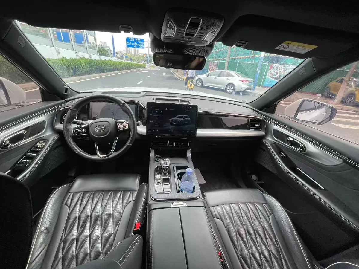 2022 GAC Trumpchi GS8 2.0T 190HP L4 E-CVT Hybrid,autocango,china used car exporter,china ev exporter,chinese used car exporter,chinese used ev exporter