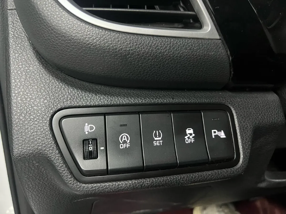 2023 Kia Seltos 1.5L 115HP L4 CVT,autocango,china used car exporter,china ev exporter,chinese used car exporter,chinese used ev exporter