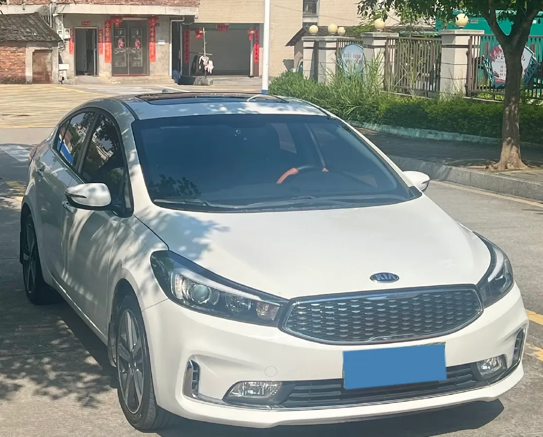 2017 Kia K3 1.6L 128HP L4 6AT,autocango,china used car exporter,china ev exporter,chinese used car exporter,chinese used ev exporter