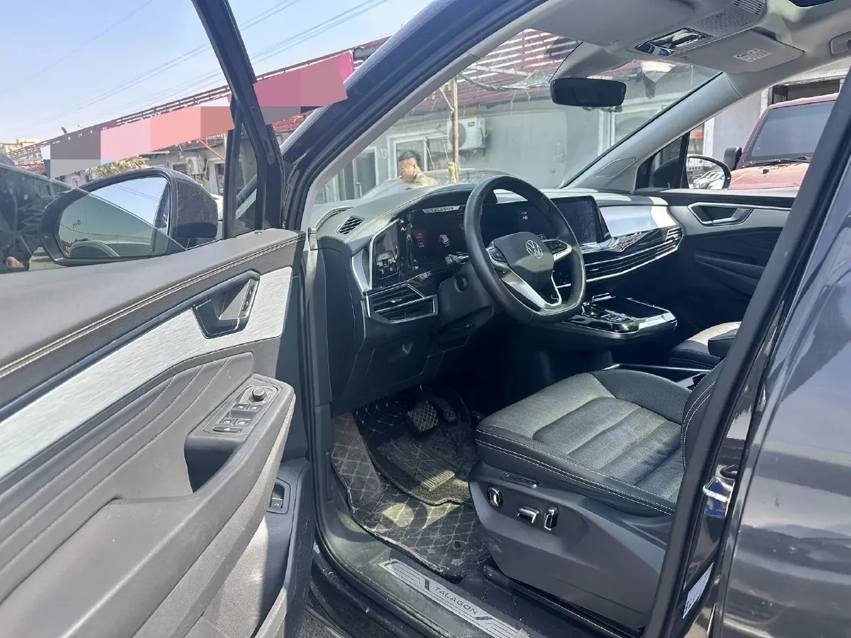 2021 Volkswagen Talagon 2.0T 220HP L4 7DCT,autocango,china used car exporter,china ev exporter,chinese used car exporter,chinese used ev exporter