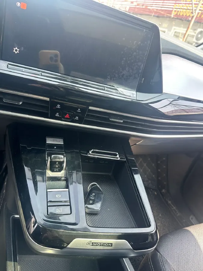 2021 Volkswagen Talagon 2.0T 220HP L4 7DCT,autocango,china used car exporter,china ev exporter,chinese used car exporter,chinese used ev exporter