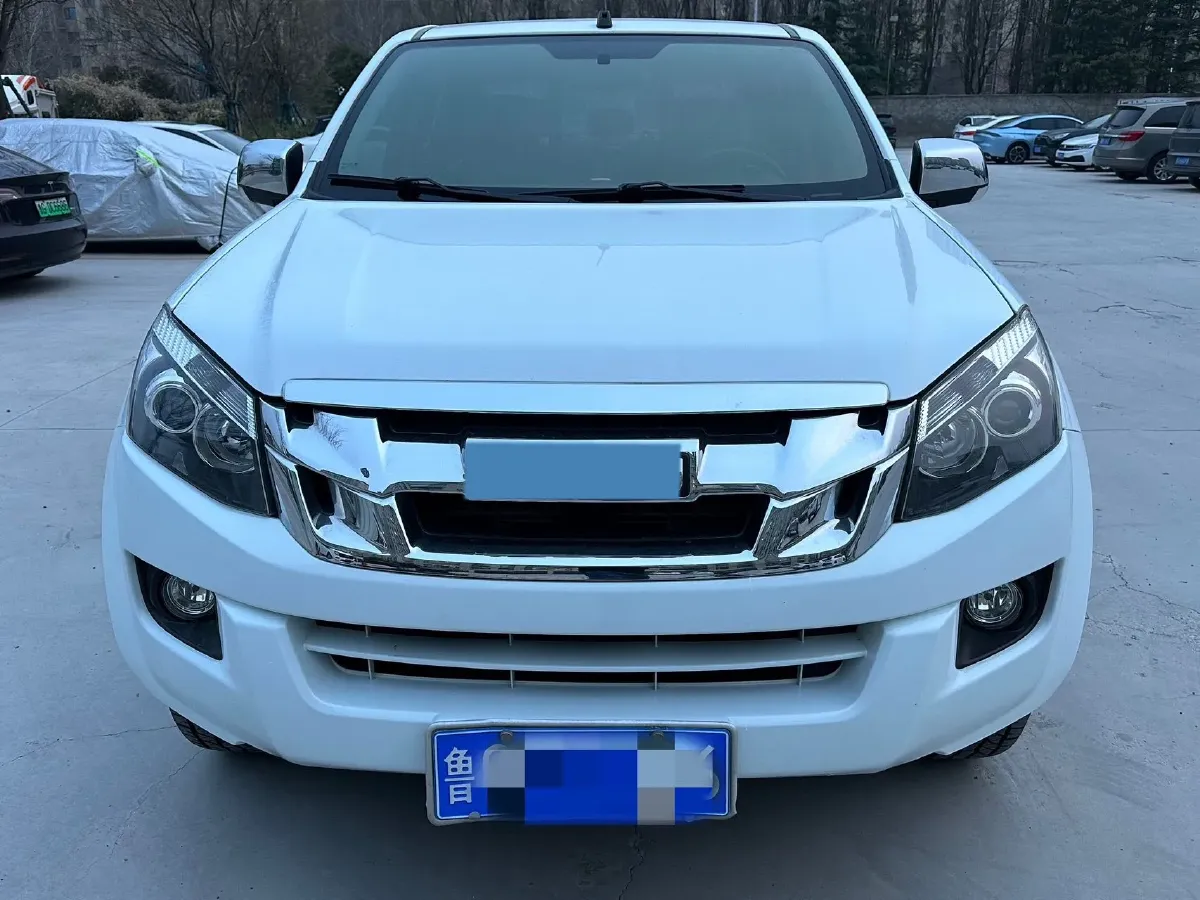 2018 Isuzu D-MAX 3.0T 177HP L4 6AT,autocango,china used car exporter,china ev exporter,chinese used car exporter,chinese used ev exporter