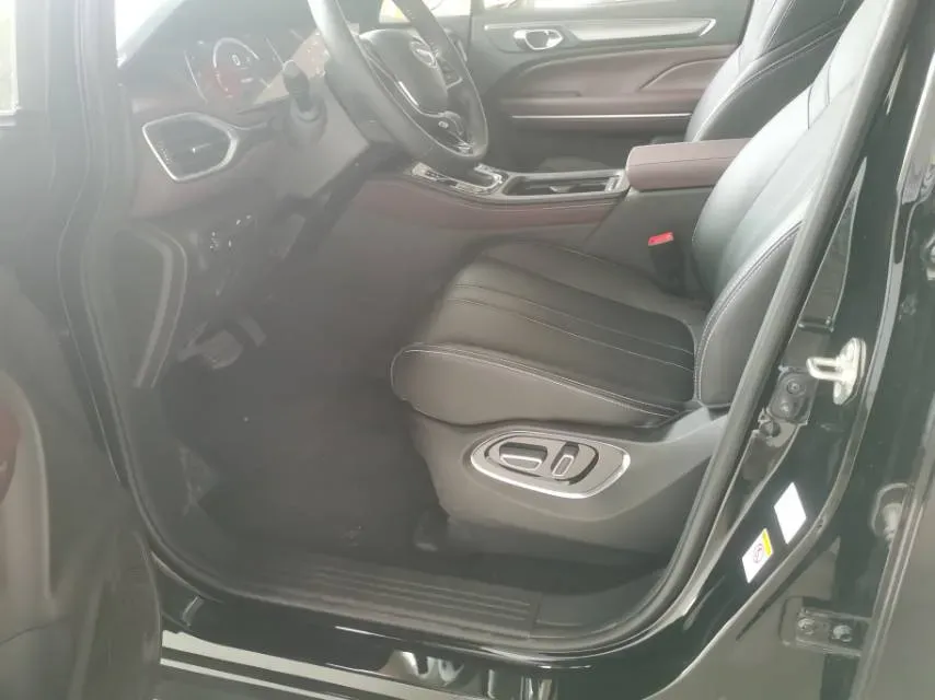 2023 GAC Trumpchi M6 1.5T 177HP L4 7DCT,autocango,china used car exporter,china ev exporter,chinese used car exporter,chinese used ev exporter