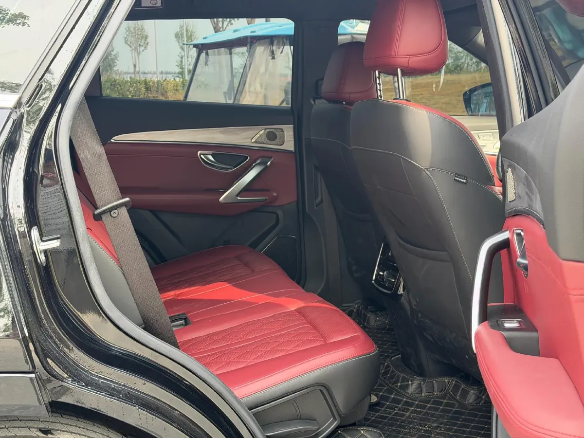 2023 Jetour X70 Plus 1.6T 197HP L4 7DCT,autocango,china used car exporter,china ev exporter,chinese used car exporter,chinese used ev exporter