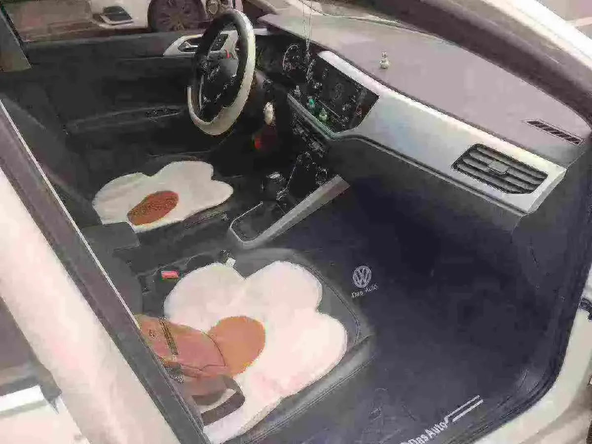 2019 Volkswagen Polo 1.5L 113HP L4 6AT,autocango,china used car exporter,china ev exporter,chinese used car exporter,chinese used ev exporter