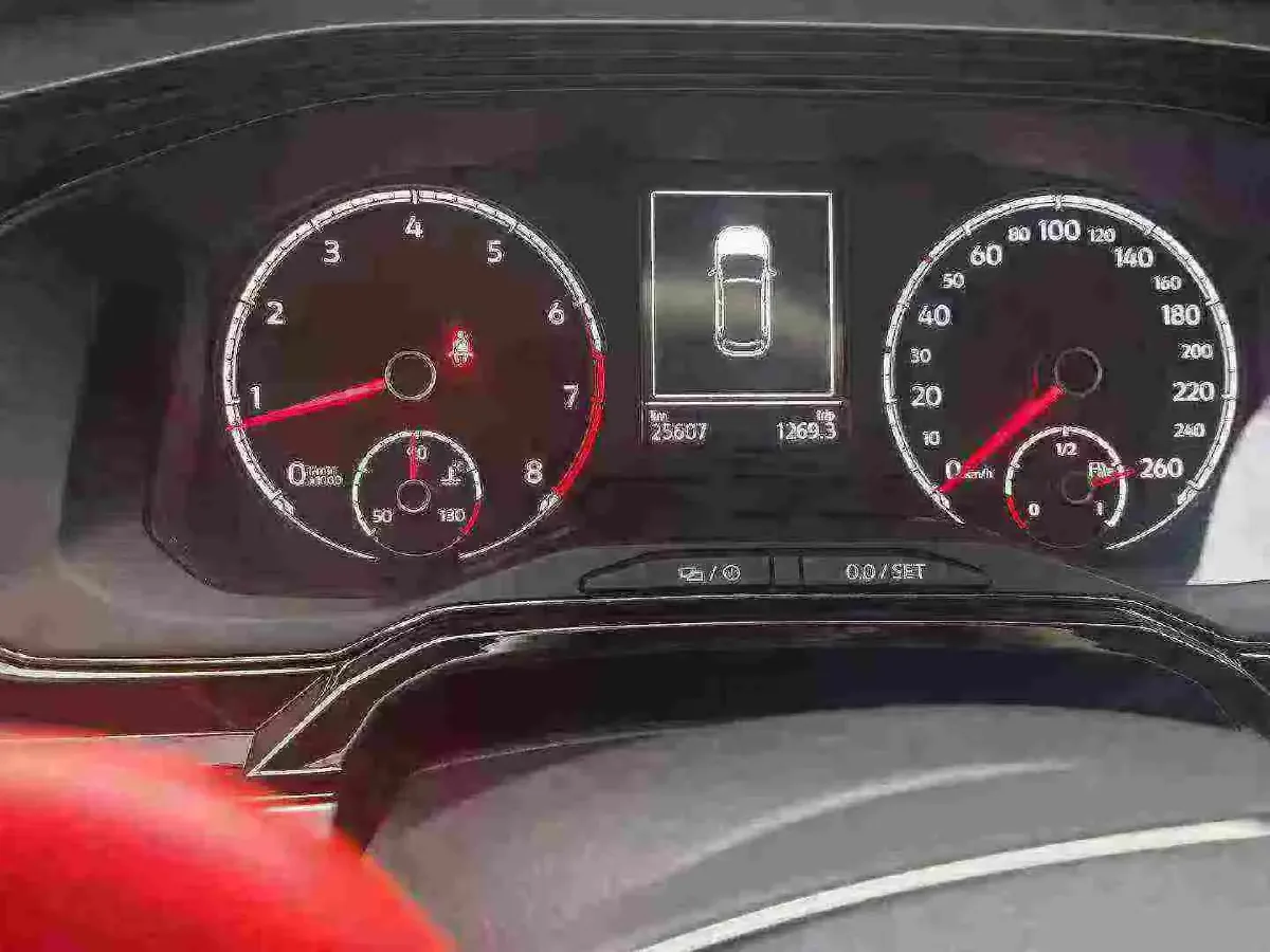 2019 Volkswagen Polo 1.5L 113HP L4 6AT,autocango,china used car exporter,china ev exporter,chinese used car exporter,chinese used ev exporter