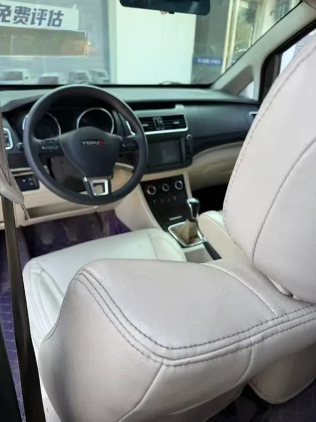 2018 Yema SiPaiKa 1.5L 112HP L4 5MT,autocango,china used car exporter,china ev exporter,chinese used car exporter,chinese used ev exporter