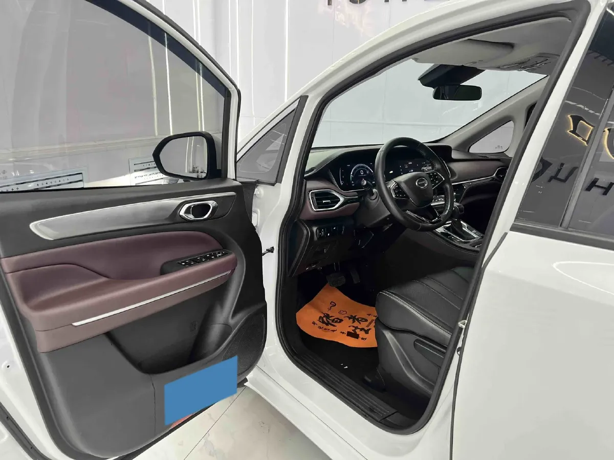 2021 GAC Trumpchi M6 1.5T 169HP L4 7DCT,autocango,china used car exporter,china ev exporter,chinese used car exporter,chinese used ev exporter