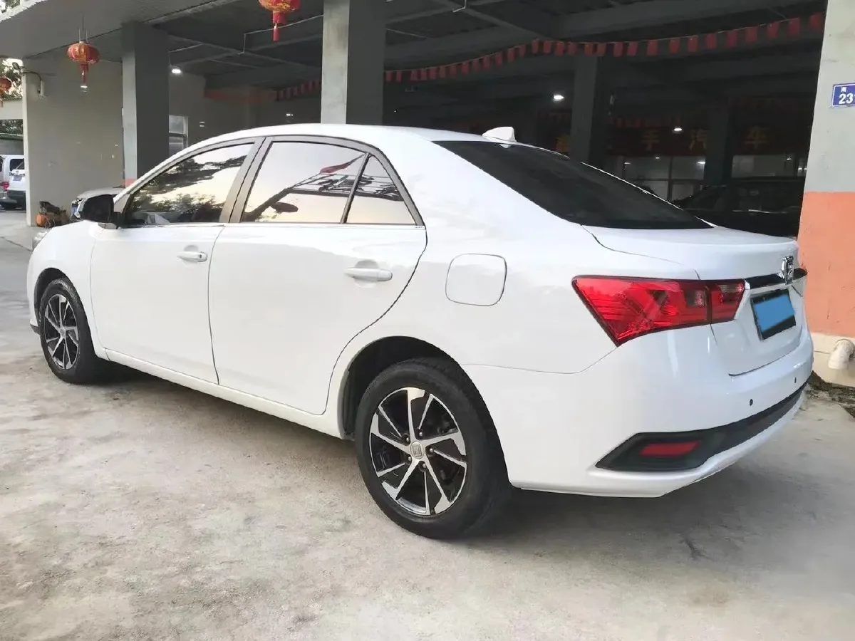2017 Zotye Z360 1.5L 112HP L4 5MT,autocango,china used car exporter,china ev exporter,chinese used car exporter,chinese used ev exporter