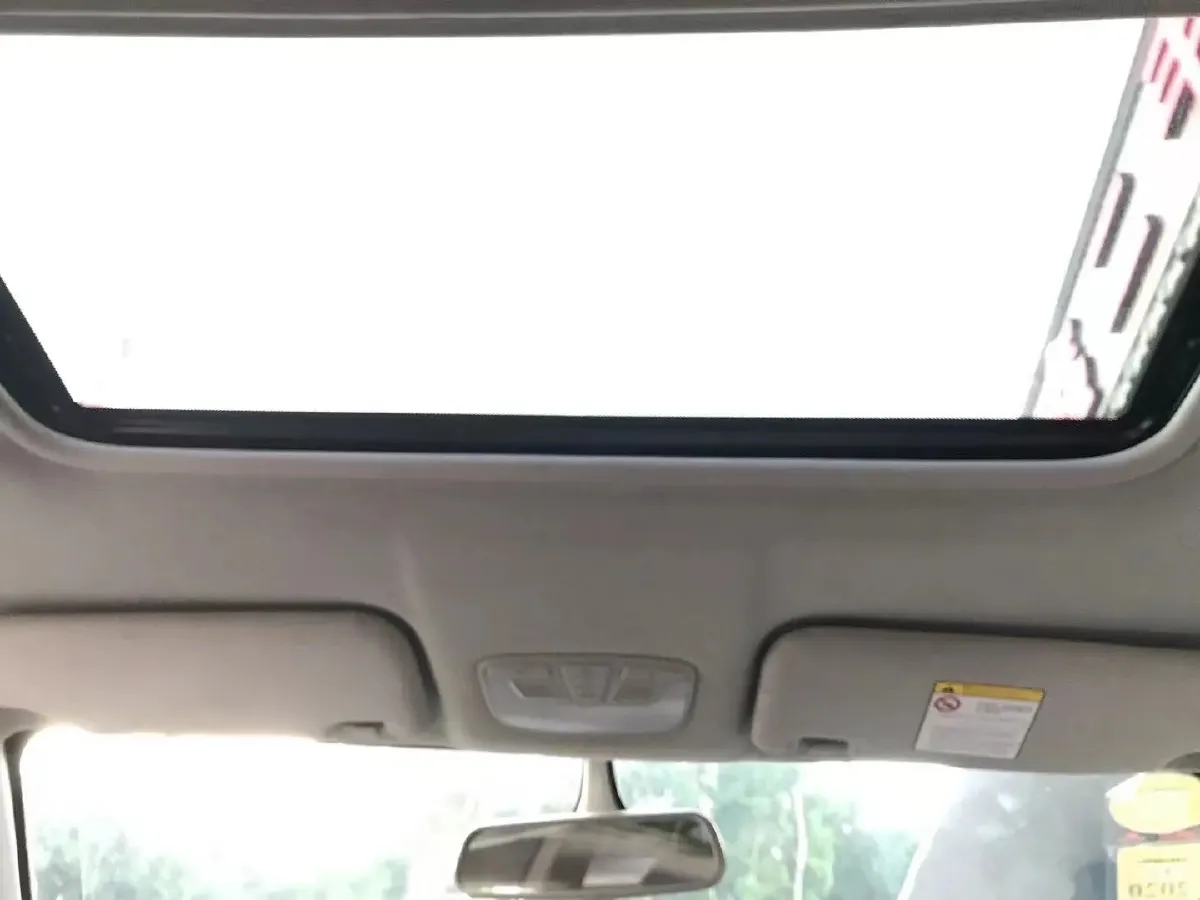 2017 Zotye Z360 1.5L 112HP L4 5MT,autocango,china used car exporter,china ev exporter,chinese used car exporter,chinese used ev exporter