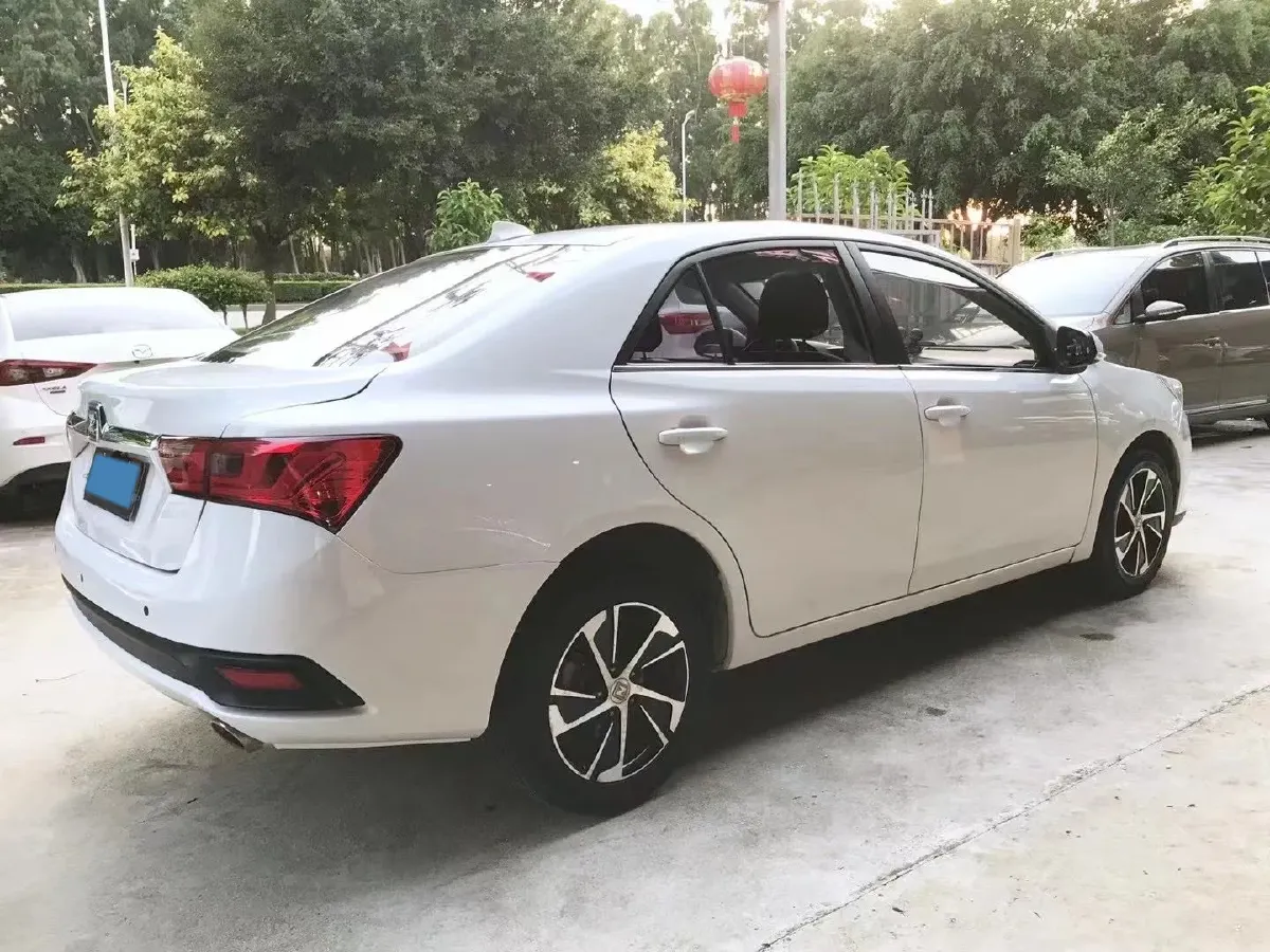 2017 Zotye Z360 1.5L 112HP L4 5MT,autocango,china used car exporter,china ev exporter,chinese used car exporter,chinese used ev exporter