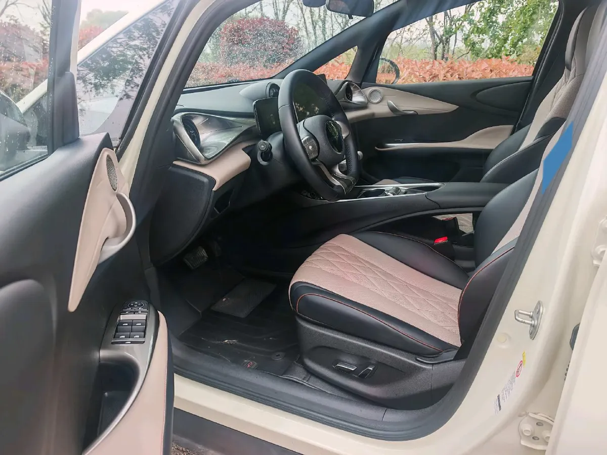 2023 BYD Dolphin BEV 44.928KWH,autocango,china used car exporter,china ev exporter,chinese used car exporter,chinese used ev exporter