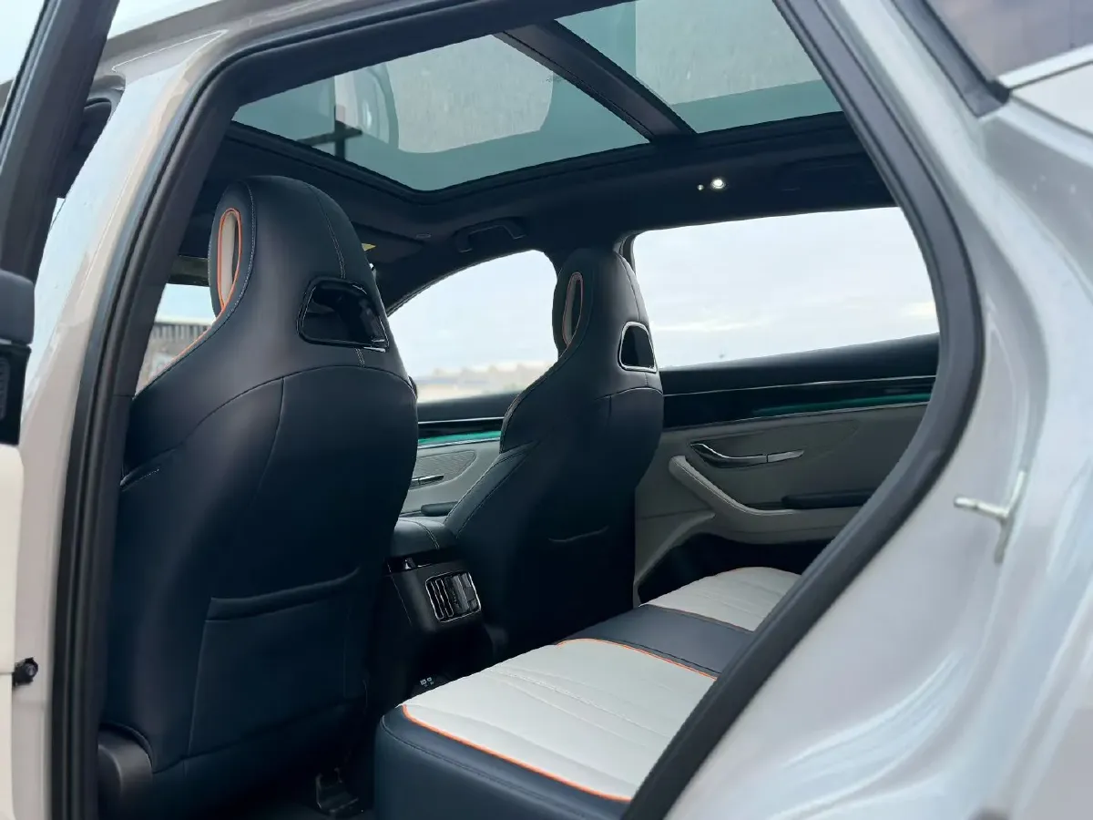 2024 BYD Song Plus 1.5L 110HP L4 E-CVT PHEV 18.3KWH,autocango,china used car exporter,china ev exporter,chinese used car exporter,chinese used ev exporter