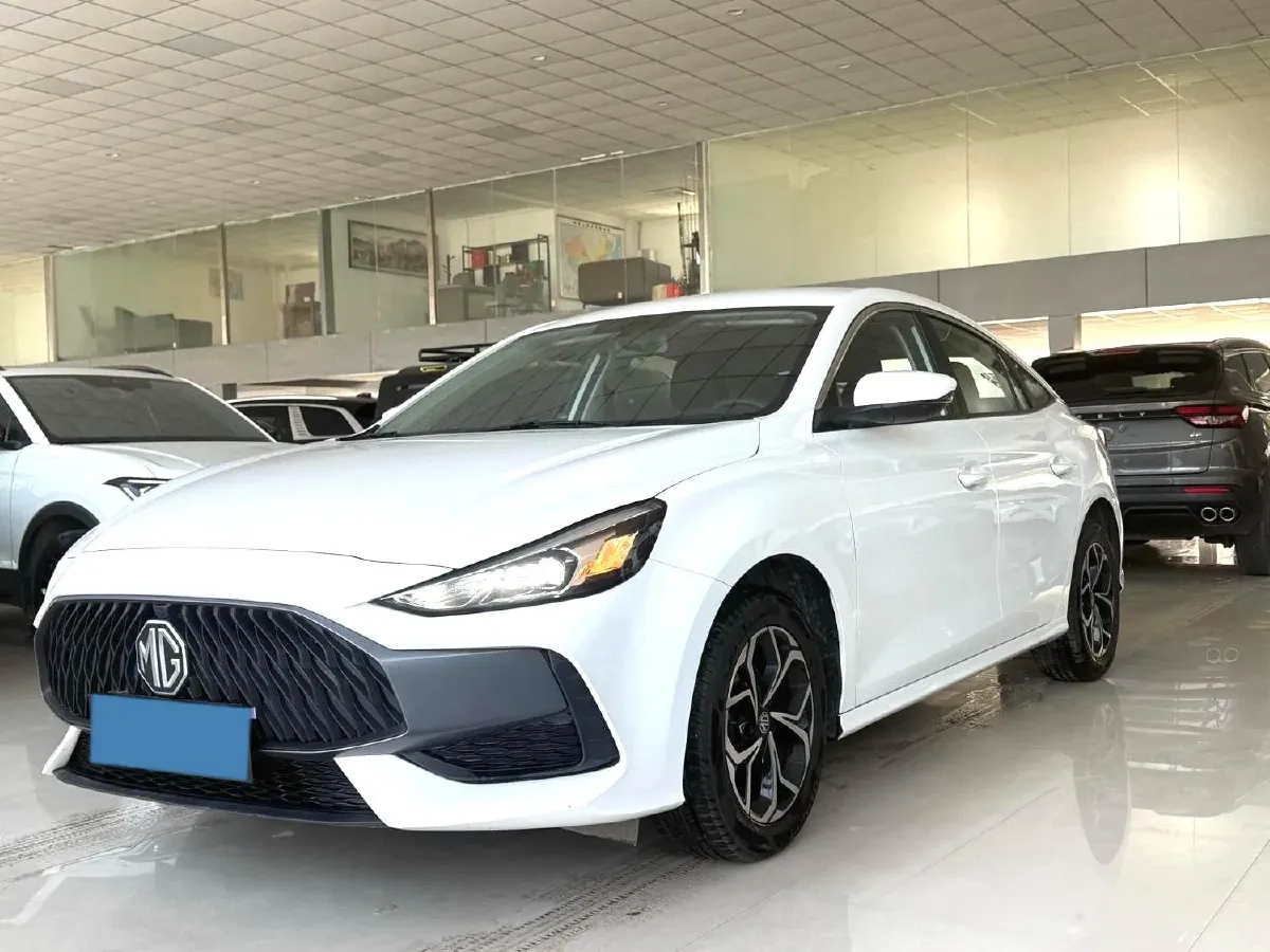2023 MG 5 1.5L 129HP L4 5MT,autocango,china used car exporter,china ev exporter,chinese used car exporter,chinese used ev exporter