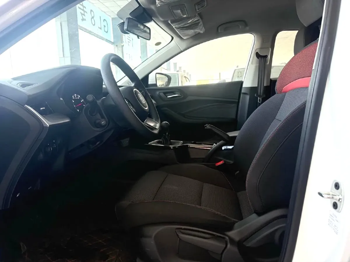 2023 MG 5 1.5L 129HP L4 5MT,autocango,china used car exporter,china ev exporter,chinese used car exporter,chinese used ev exporter