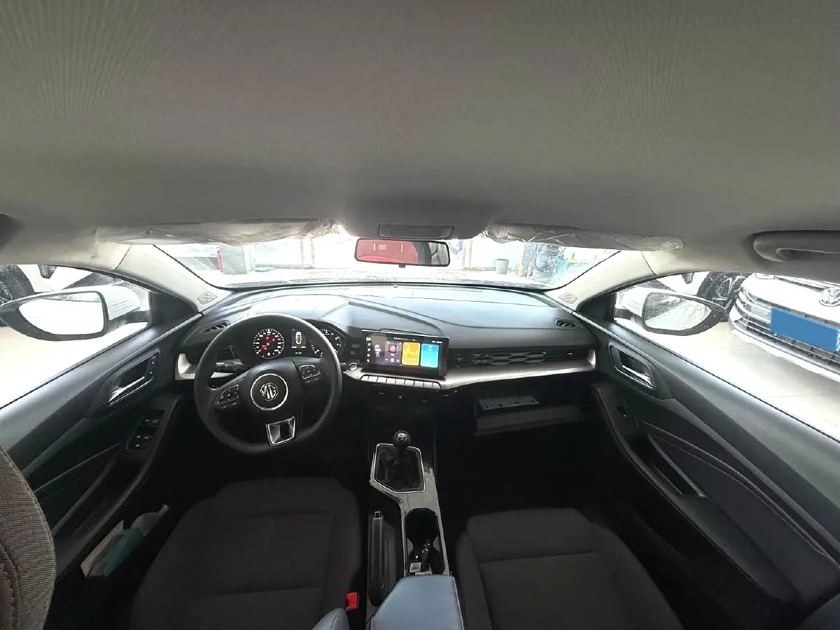2023 MG 5 1.5L 129HP L4 5MT,autocango,china used car exporter,china ev exporter,chinese used car exporter,chinese used ev exporter