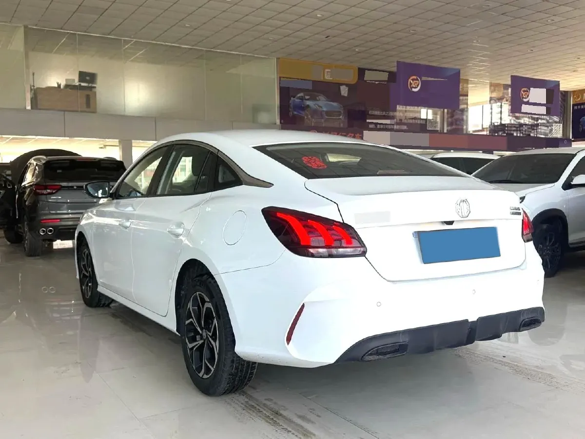 2023 MG 5 1.5L 129HP L4 5MT,autocango,china used car exporter,china ev exporter,chinese used car exporter,chinese used ev exporter