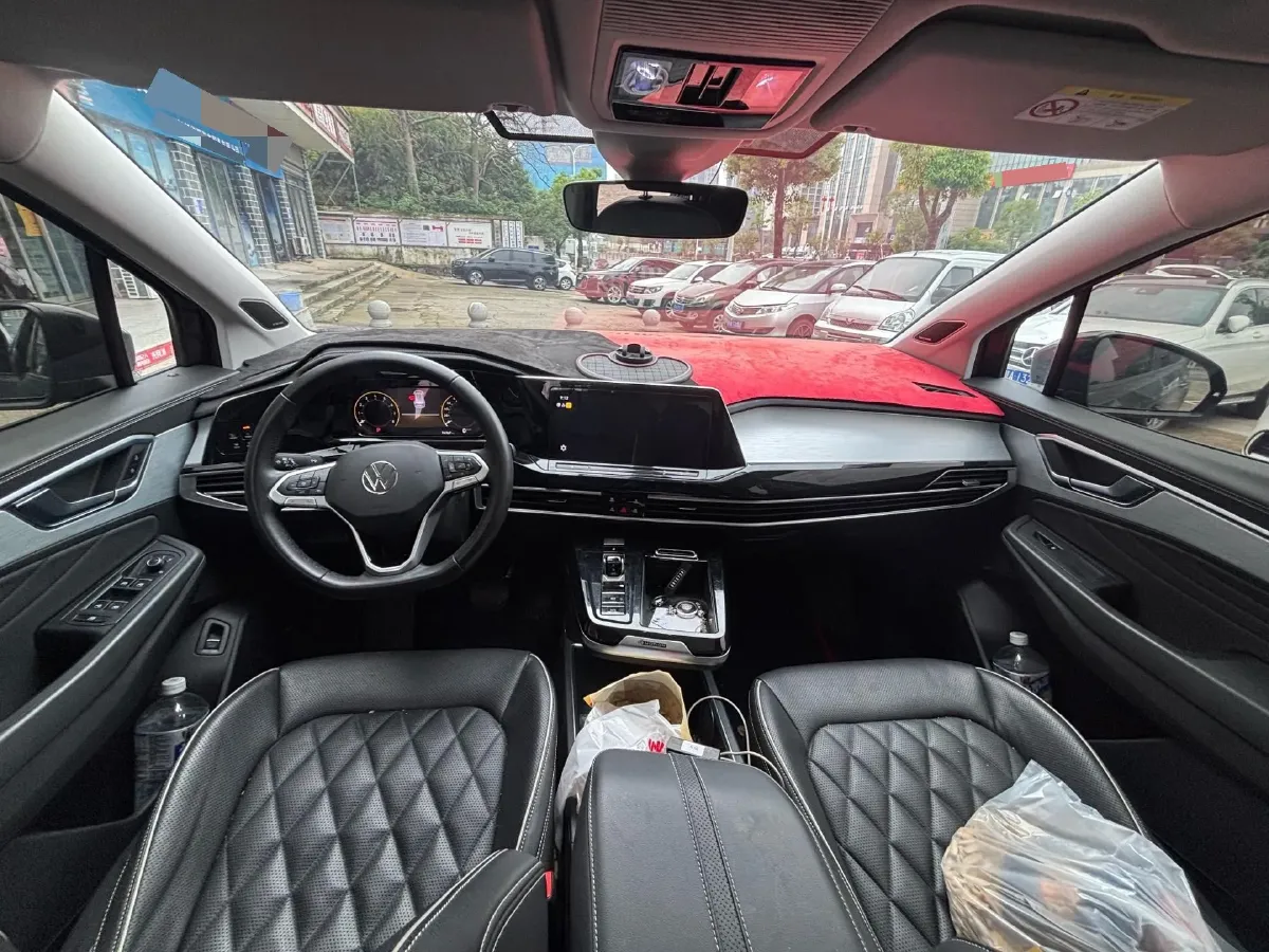 2023 Volkswagen Talagon 2.5T 299HP V6 7DCT,autocango,china used car exporter,china ev exporter,chinese used car exporter,chinese used ev exporter