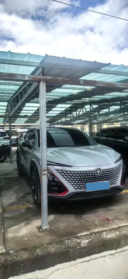 2021 ChangAn UNI-T 1.5T 180HP L4 7DCT,autocango,china used car exporter,china ev exporter,chinese used car exporter,chinese used ev exporter