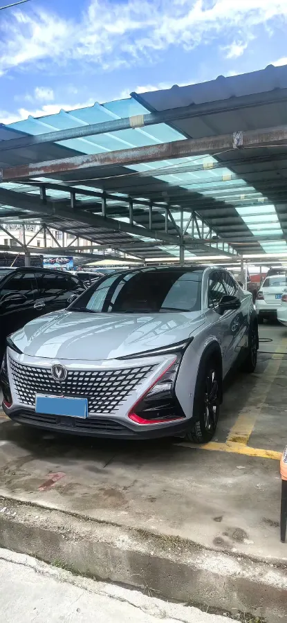 2021 ChangAn UNI-T 1.5T 180HP L4 7DCT,autocango,china used car exporter,china ev exporter,chinese used car exporter,chinese used ev exporter