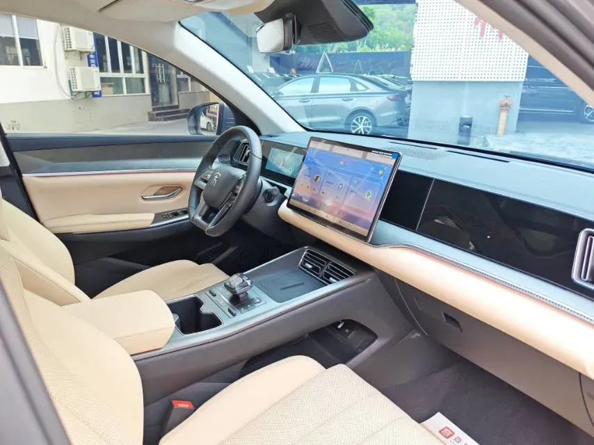 2025 BYD Song Pro 1.5L 101HP L4 E-CVT PHEV 18.3KWH,autocango,china used car exporter,china ev exporter,chinese used car exporter,chinese used ev exporter