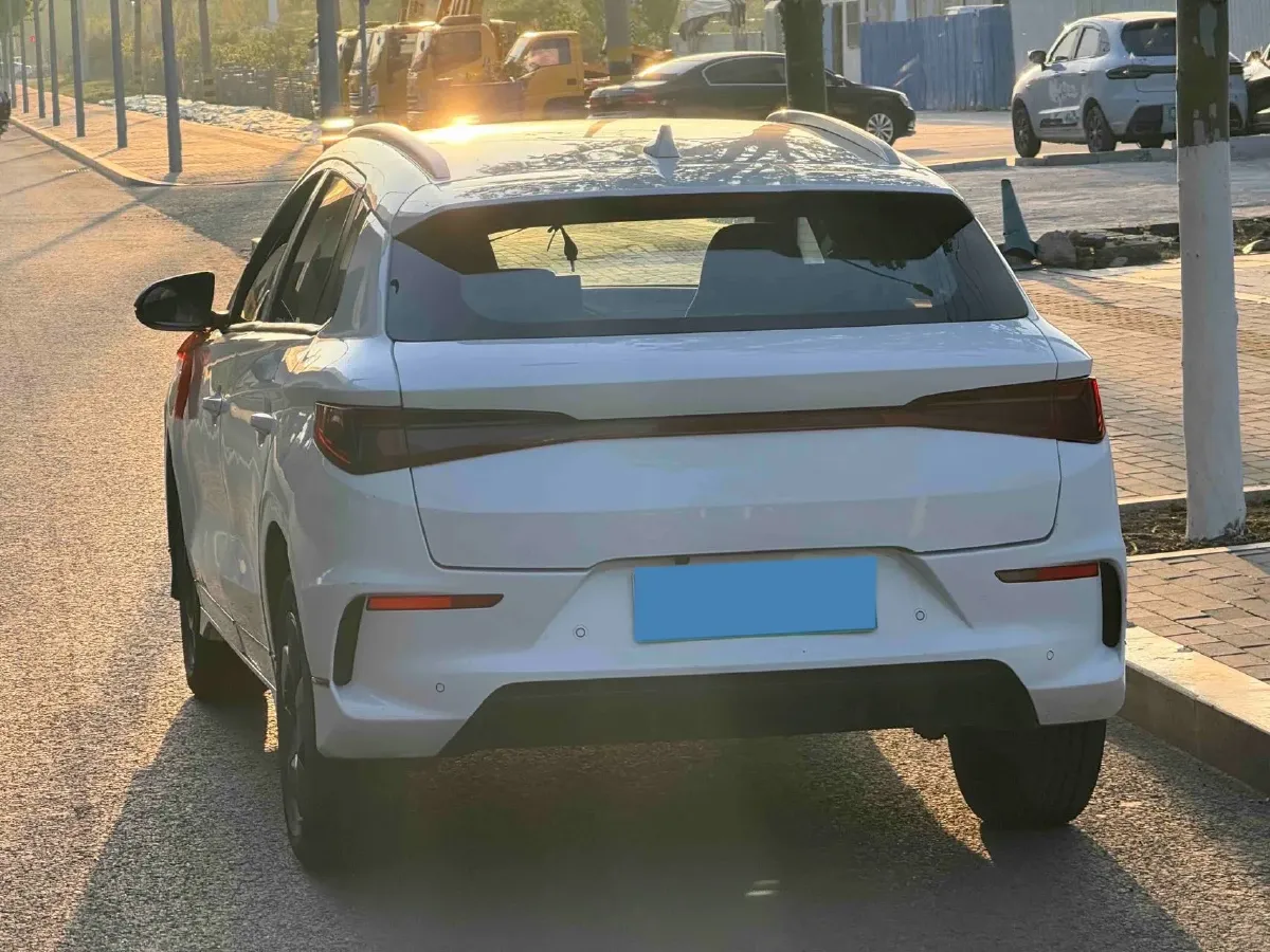 2023 BYD e2 BEV 43.2KWH,autocango,china used car exporter,china ev exporter,chinese used car exporter,chinese used ev exporter