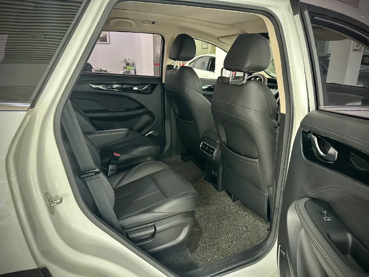 2019 Jetour X90 1.5T 156HP L4 6MT,autocango,china used car exporter,china ev exporter,chinese used car exporter,chinese used ev exporter