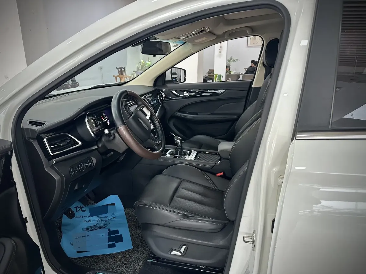 2019 Jetour X90 1.5T 156HP L4 6MT,autocango,china used car exporter,china ev exporter,chinese used car exporter,chinese used ev exporter