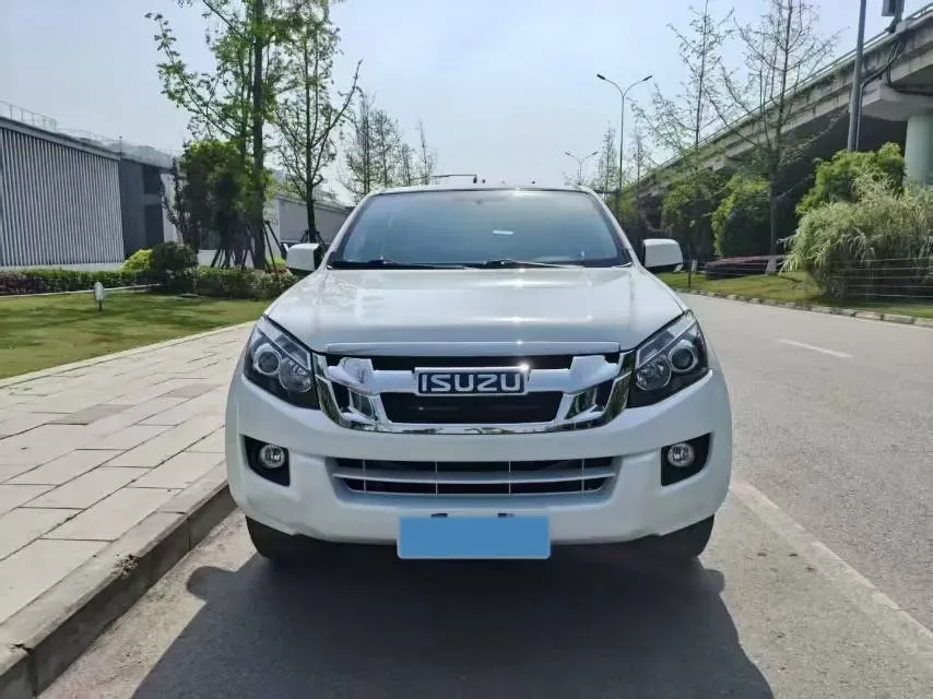 2020 Isuzu LingTuo 2.5T 150HP L4 6AT,autocango,china used car exporter,china ev exporter,chinese used car exporter,chinese used ev exporter