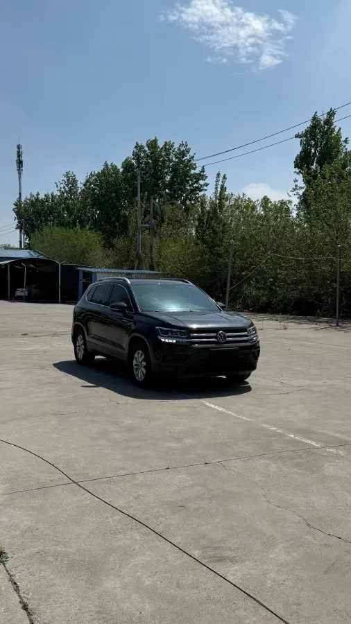2021 Volkswagen Tharu 1.4T 150HP L4 7DCT,autocango,china used car exporter,china ev exporter,chinese used car exporter,chinese used ev exporter