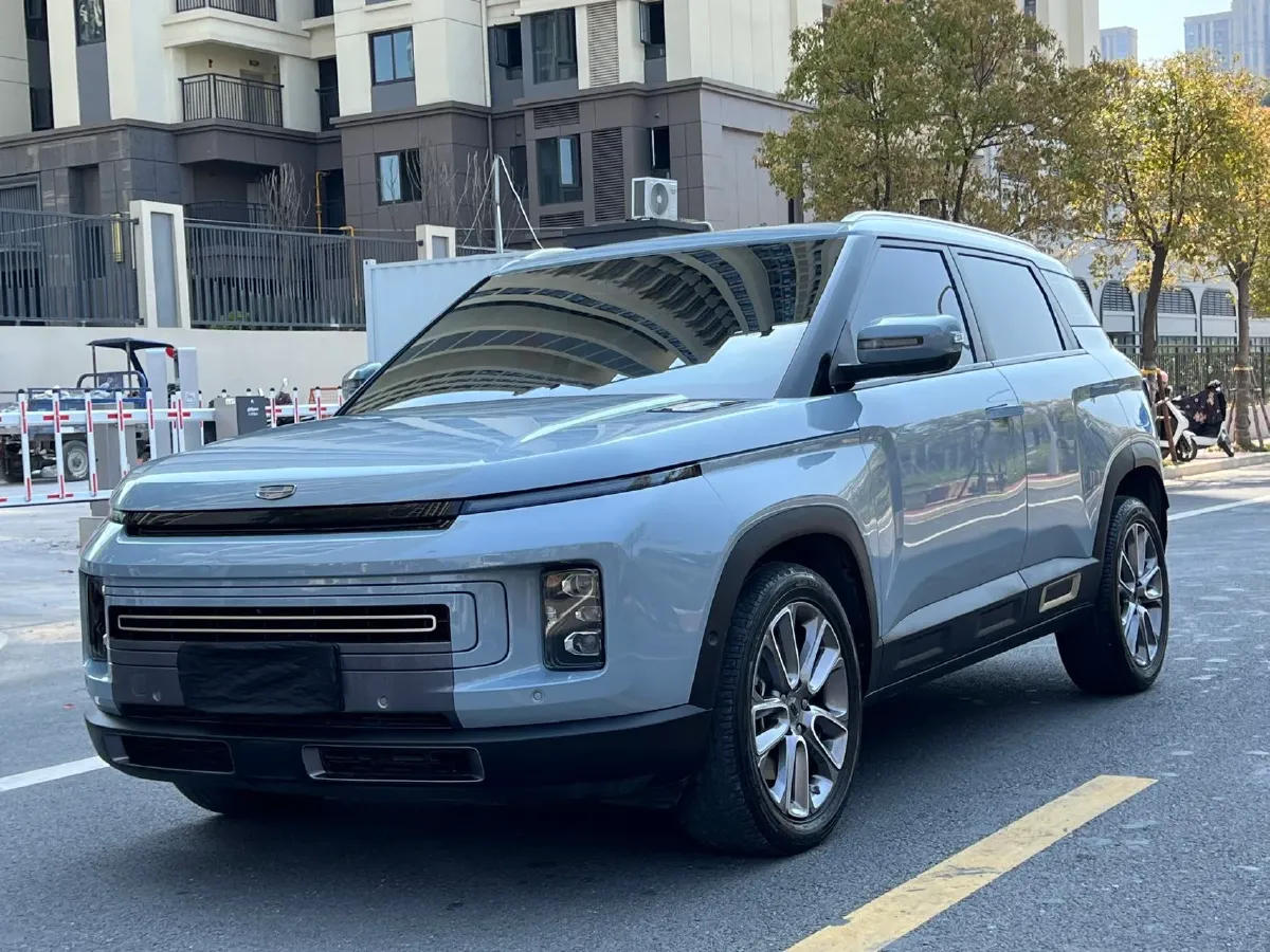 2020 Geely ICON 1.5T 177HP L3 7DCT,autocango,china used car exporter,china ev exporter,chinese used car exporter,chinese used ev exporter