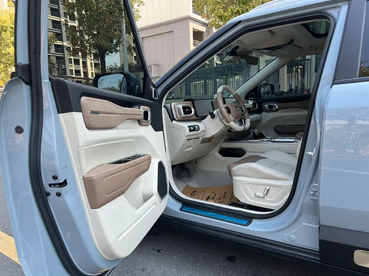 2020 Geely ICON 1.5T 177HP L3 7DCT,autocango,china used car exporter,china ev exporter,chinese used car exporter,chinese used ev exporter