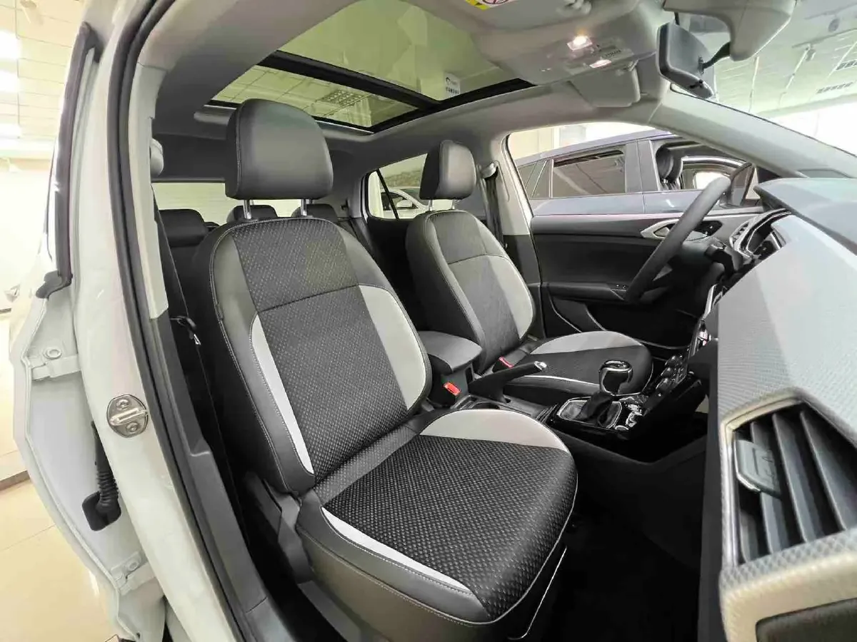 2021 Volkswagen Tacqua 1.5L 113HP L4 6AT,autocango,china used car exporter,china ev exporter,chinese used car exporter,chinese used ev exporter