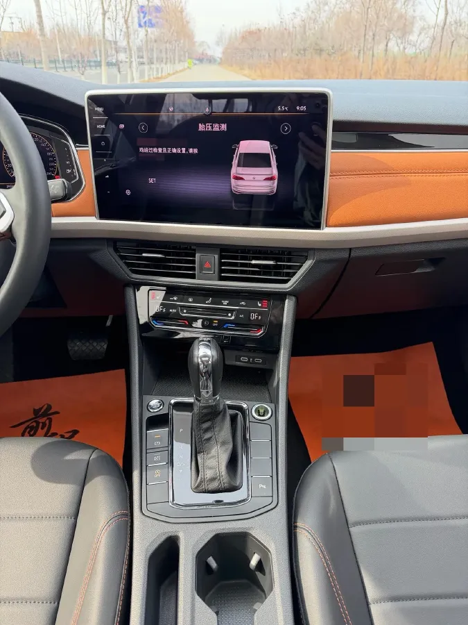 2023 Volkswagen Bora 1.2T 116HP L4 7DCT,autocango,china used car exporter,china ev exporter,chinese used car exporter,chinese used ev exporter