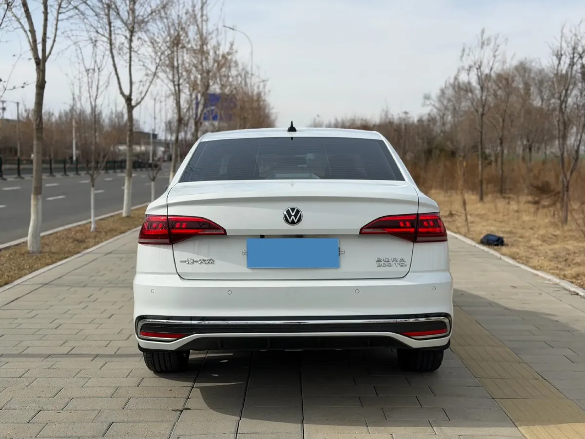 2023 Volkswagen Bora 1.2T 116HP L4 7DCT,autocango,china used car exporter,china ev exporter,chinese used car exporter,chinese used ev exporter