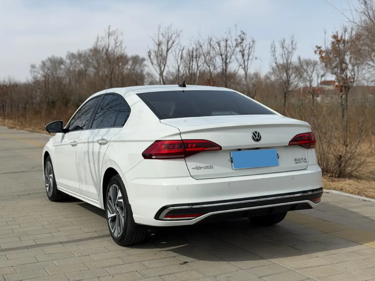 2023 Volkswagen Bora 1.2T 116HP L4 7DCT,autocango,china used car exporter,china ev exporter,chinese used car exporter,chinese used ev exporter