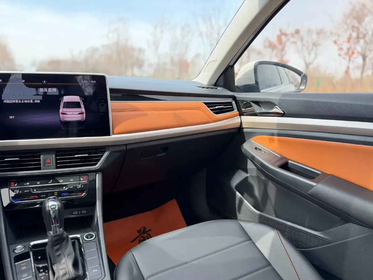 2023 Volkswagen Bora 1.2T 116HP L4 7DCT,autocango,china used car exporter,china ev exporter,chinese used car exporter,chinese used ev exporter