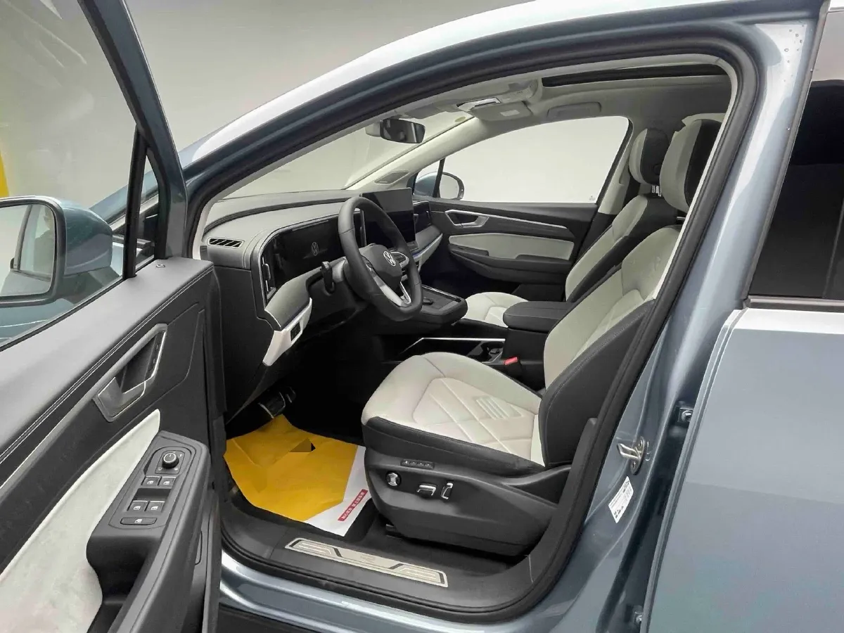 2026 Volkswagen Talagon 2.0T 272HP L4 7DCT,autocango,china used car exporter,china ev exporter,chinese used car exporter,chinese used ev exporter