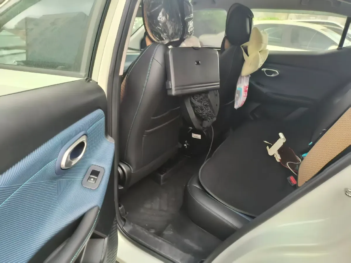 2023 GAC Trumpchi GS3 1.5T 177HP L4 7DCT,autocango,china used car exporter,china ev exporter,chinese used car exporter,chinese used ev exporter