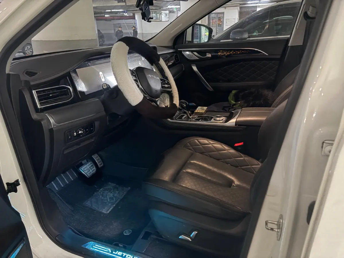 2020 Jetour X95 1.6T 197HP L4 7DCT,autocango,china used car exporter,china ev exporter,chinese used car exporter,chinese used ev exporter