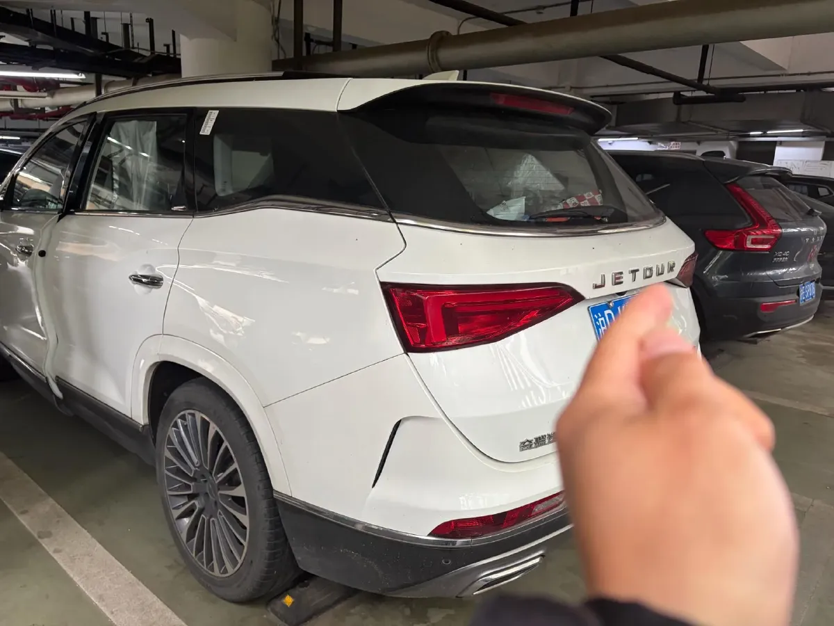 2020 Jetour X95 1.6T 197HP L4 7DCT,autocango,china used car exporter,china ev exporter,chinese used car exporter,chinese used ev exporter