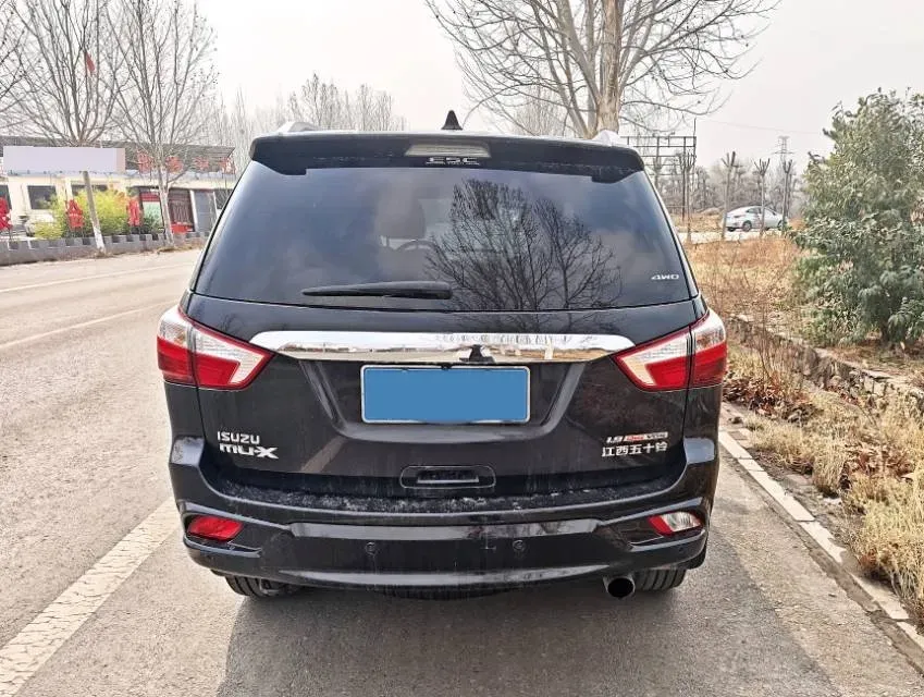 2020 Isuzu Mu-X 1.9T 166HP L4 6AT,autocango,china used car exporter,china ev exporter,chinese used car exporter,chinese used ev exporter