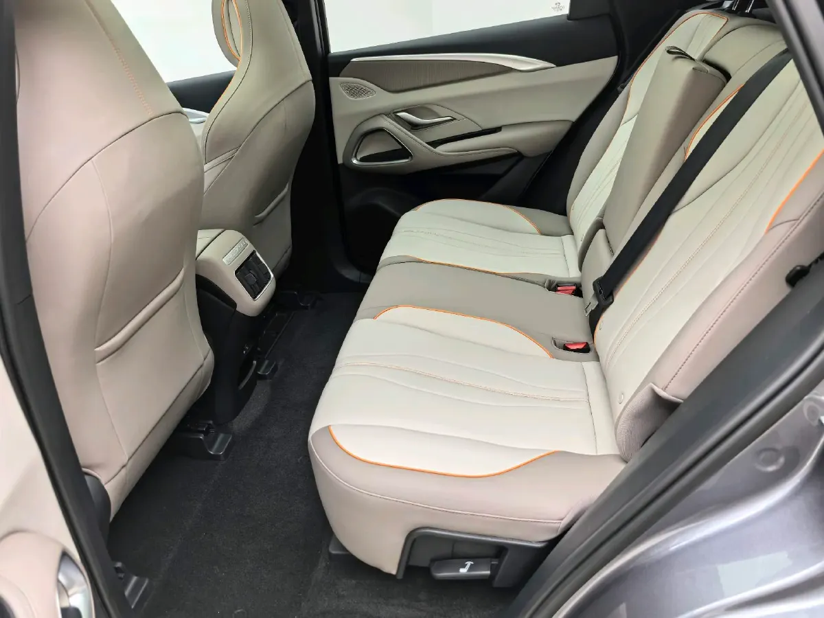 2023 BYD Song Pro 1.5L 110HP L4 E-CVT PHEV 18.3KWH,autocango,china used car exporter,china ev exporter,chinese used car exporter,chinese used ev exporter