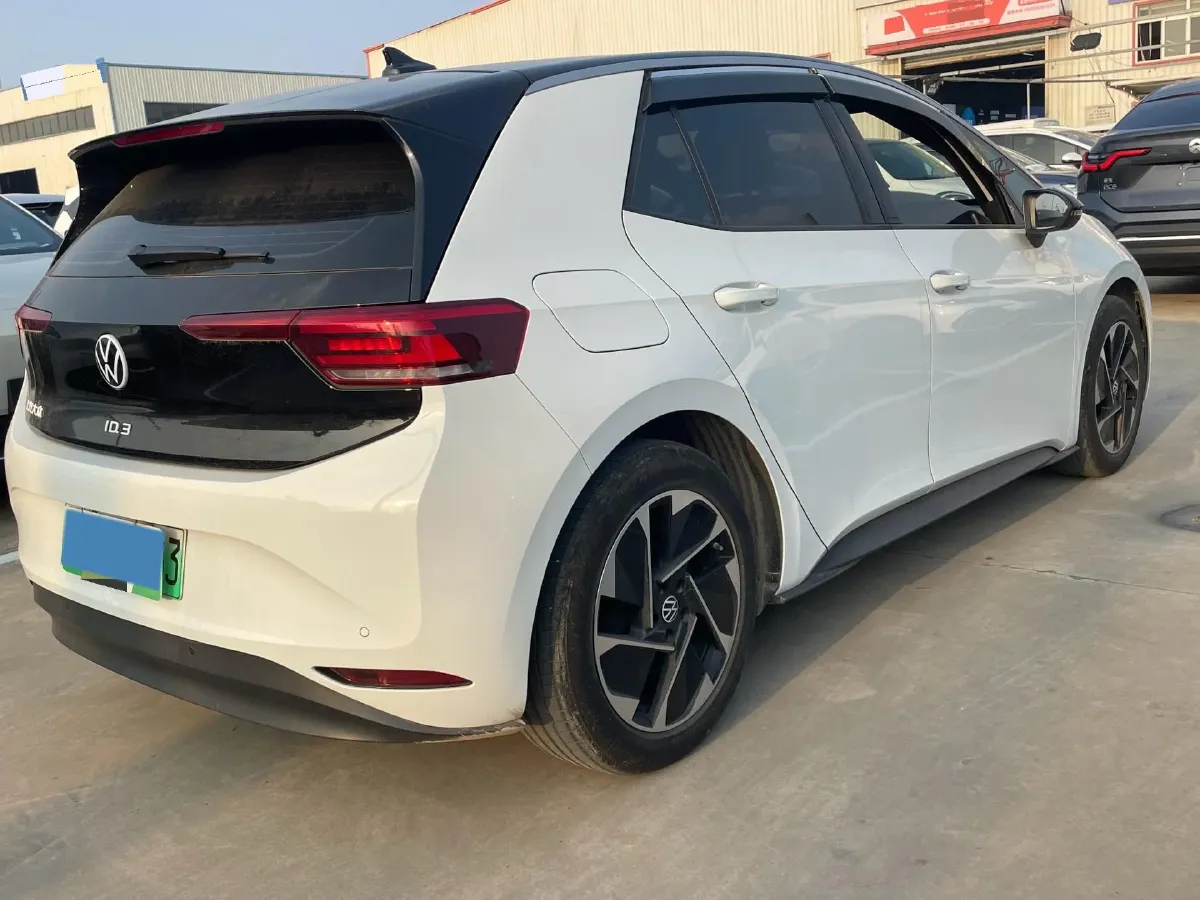 2025 Volkswagen ID.3 BEV 52.8KWH,autocango,china used car exporter,china ev exporter,chinese used car exporter,chinese used ev exporter