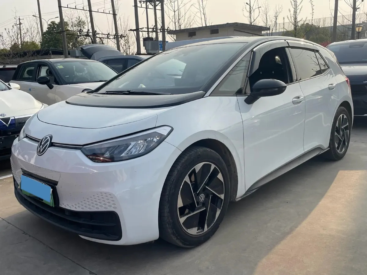 2025 Volkswagen ID.3 BEV 52.8KWH,autocango,china used car exporter,china ev exporter,chinese used car exporter,chinese used ev exporter