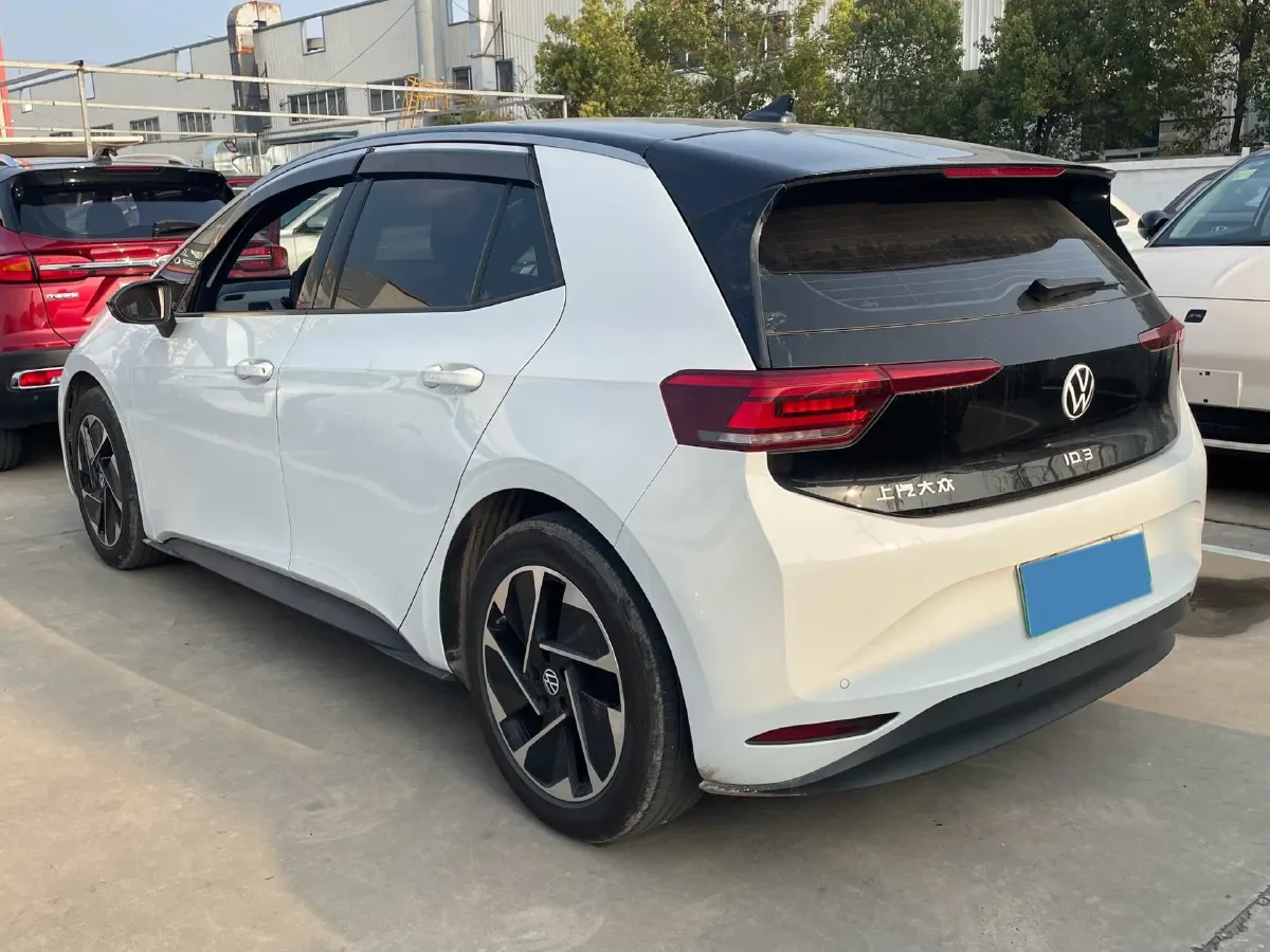 2025 Volkswagen ID.3 BEV 52.8KWH,autocango,china used car exporter,china ev exporter,chinese used car exporter,chinese used ev exporter