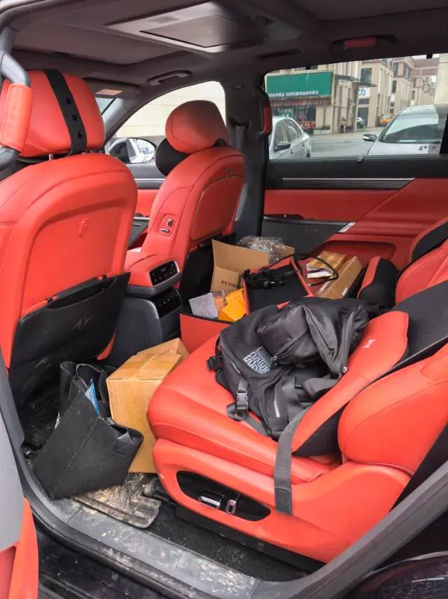 2025 DongFeng eπ eπ008 1.5T 147HP L4 REEV 34.32KWH,autocango,china used car exporter,china ev exporter,chinese used car exporter,chinese used ev exporter