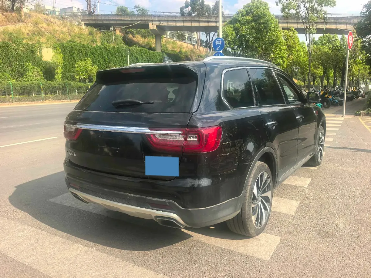 2021 HongQi HS7 2.0T 252HP L4 7DCT,autocango,china used car exporter,china ev exporter,chinese used car exporter,chinese used ev exporter