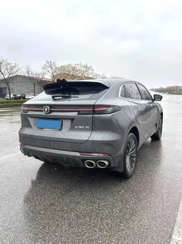 2021 ChangAn UNI-K 2.0T 233HP L4 8AT,autocango,china used car exporter,china ev exporter,chinese used car exporter,chinese used ev exporter